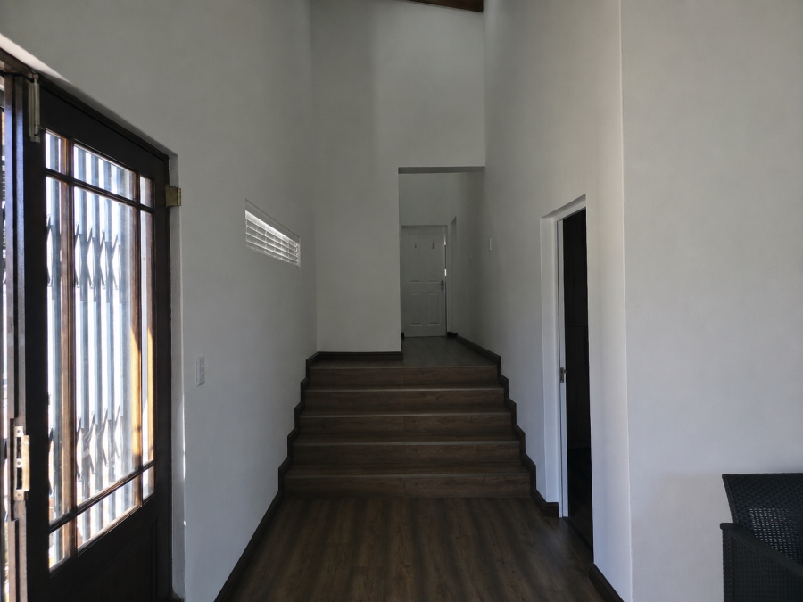 4 Bedroom Property for Sale in Noorsekloof Eastern Cape